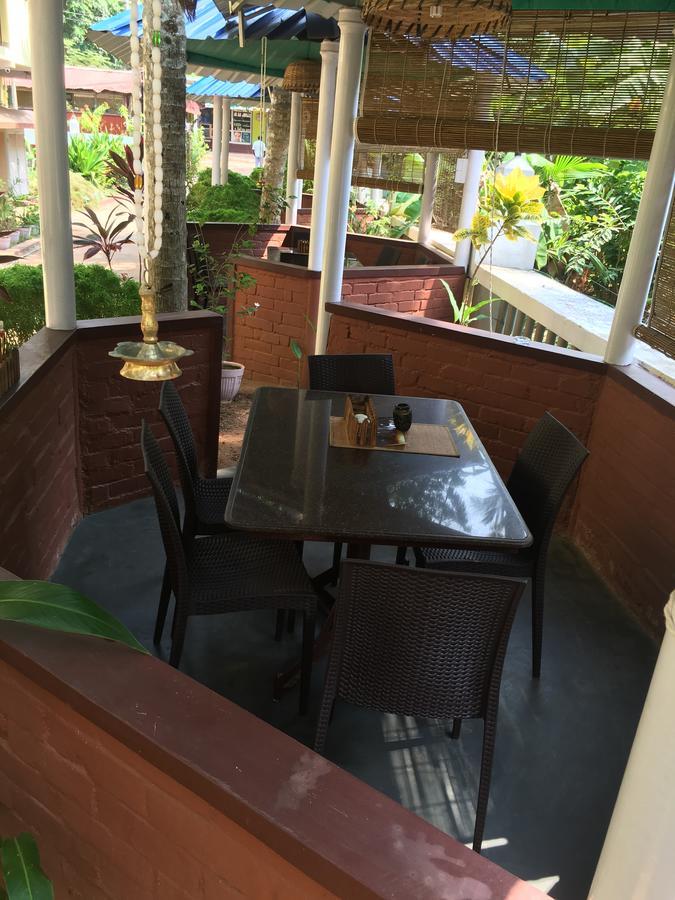 Panchavadi Ayurvedic Beach Resort Varkala Eksteriør billede